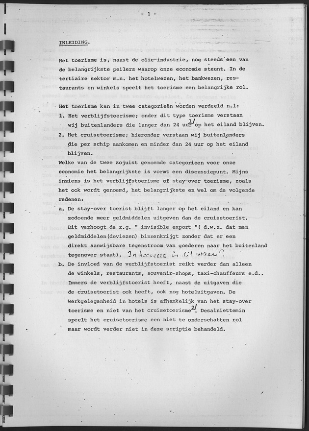 De ontwikkeling van het stay-over toerisme op Curaҫao in de periode tussen 1968 en 1975 - Page 1