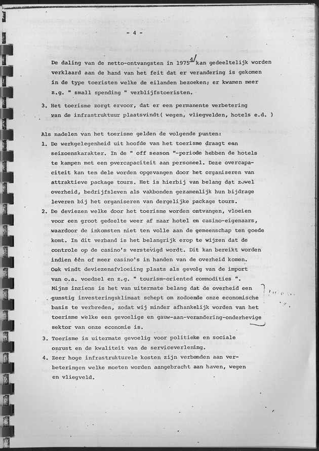 De ontwikkeling van het stay-over toerisme op Curaҫao in de periode tussen 1968 en 1975 - Page 4
